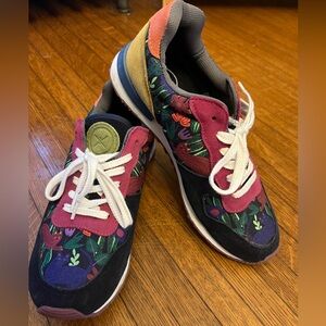 Inkkas Sokoke Jogger / women’s size 11 (EUR 42)